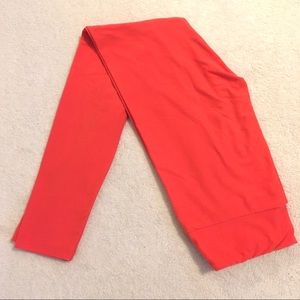 LuLaRoe solid leggings OS dark coral GUC